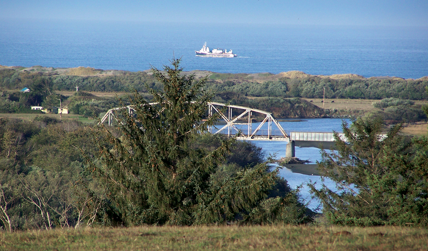 Mad River Bridge part of the Hammond Trail photo by Denise Comiskey